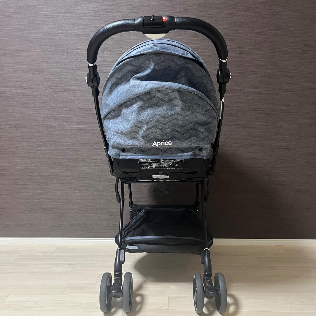 美品　Aprica ラクーナエアーコンパクト グレー レザーハンドル