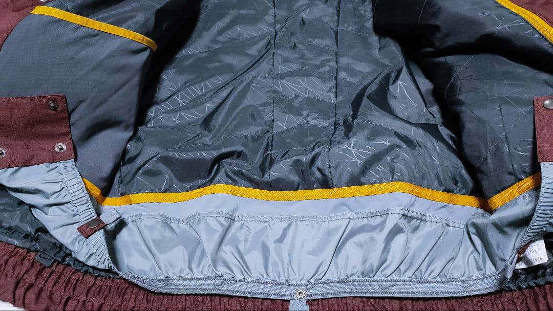 【NIKE ナイキ】スノーボードウェア メンズ 良品