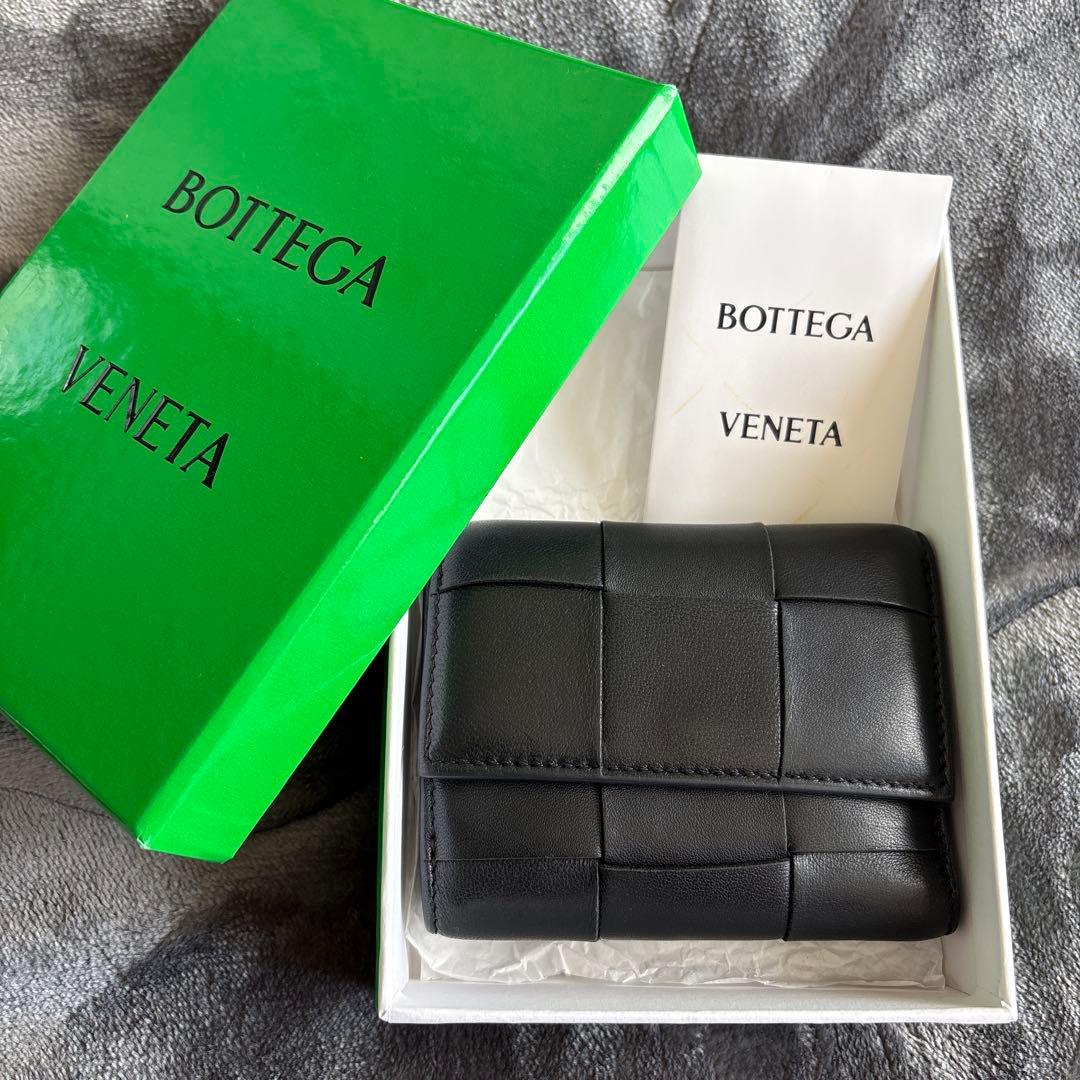 BOTTEGA VENETA 財布