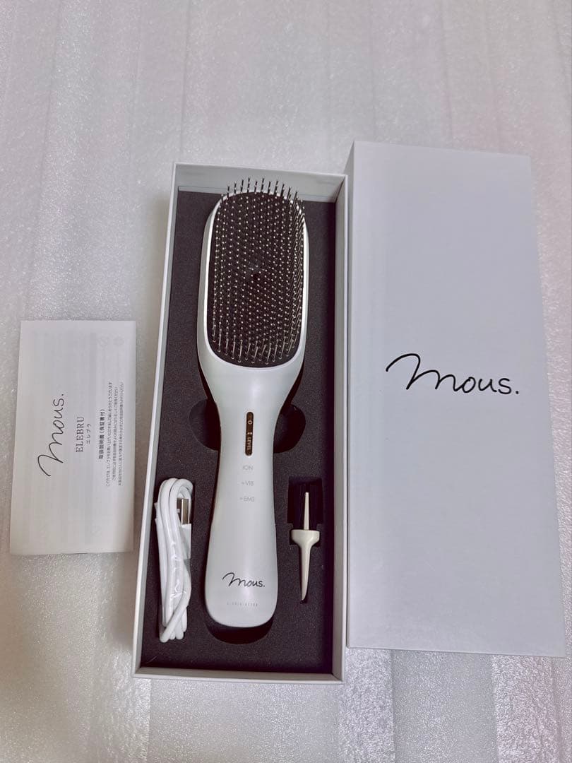 美品　mous. エレブラ　デンキバリブラシ　ELEBRU　ヘアブラシ