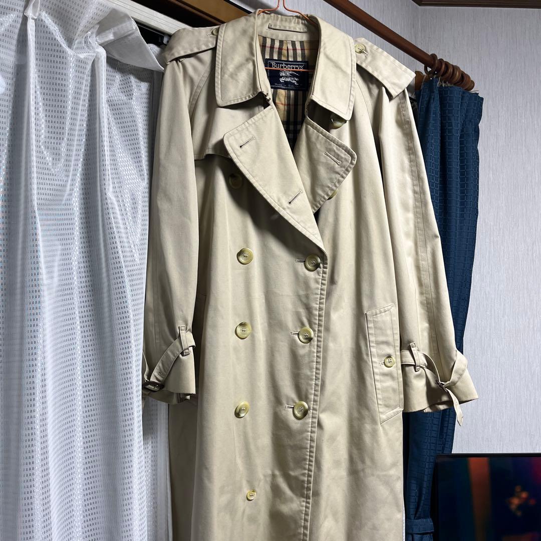 バーバリートレンチコート