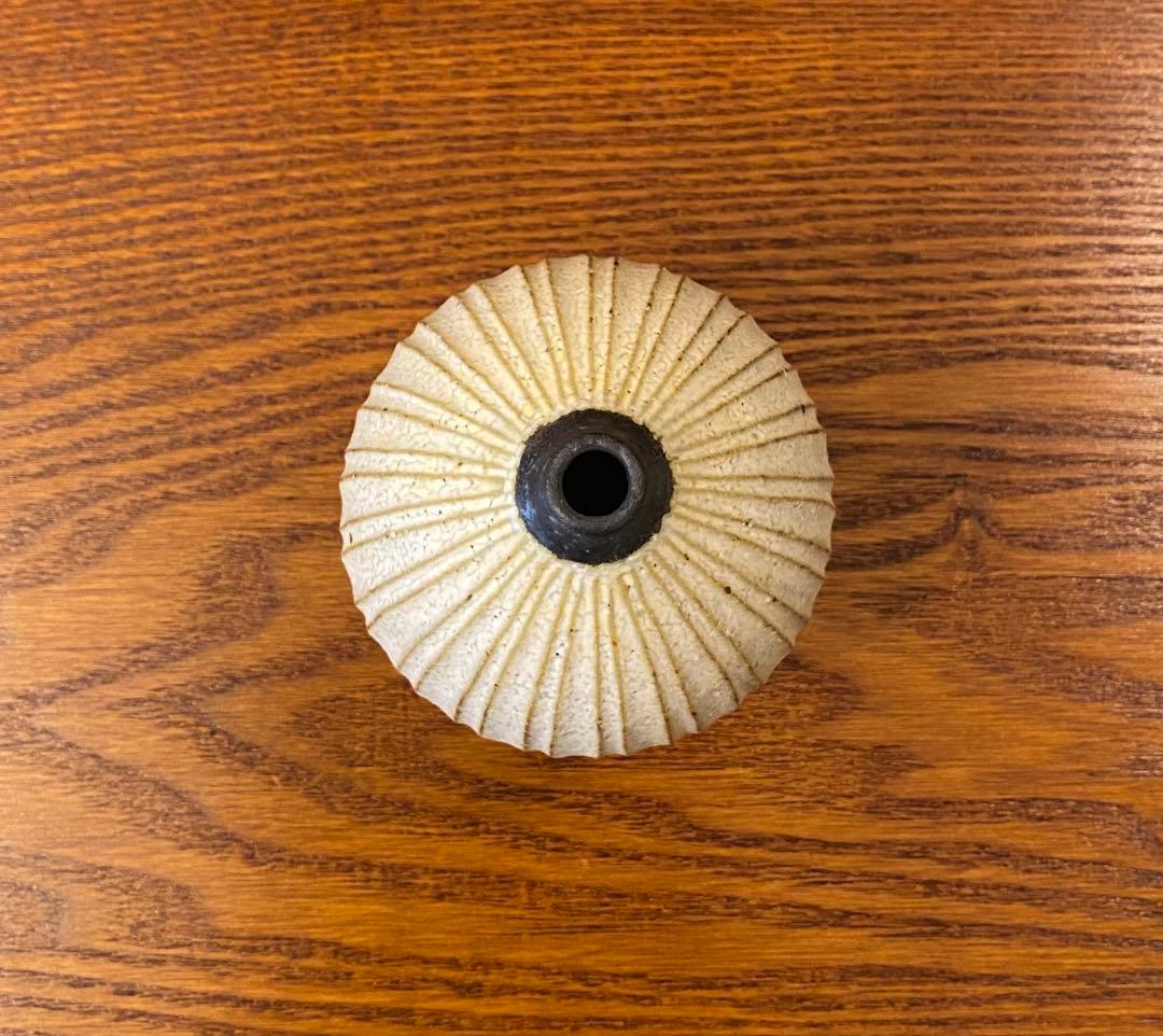 額賀章夫　プリーツ　花器