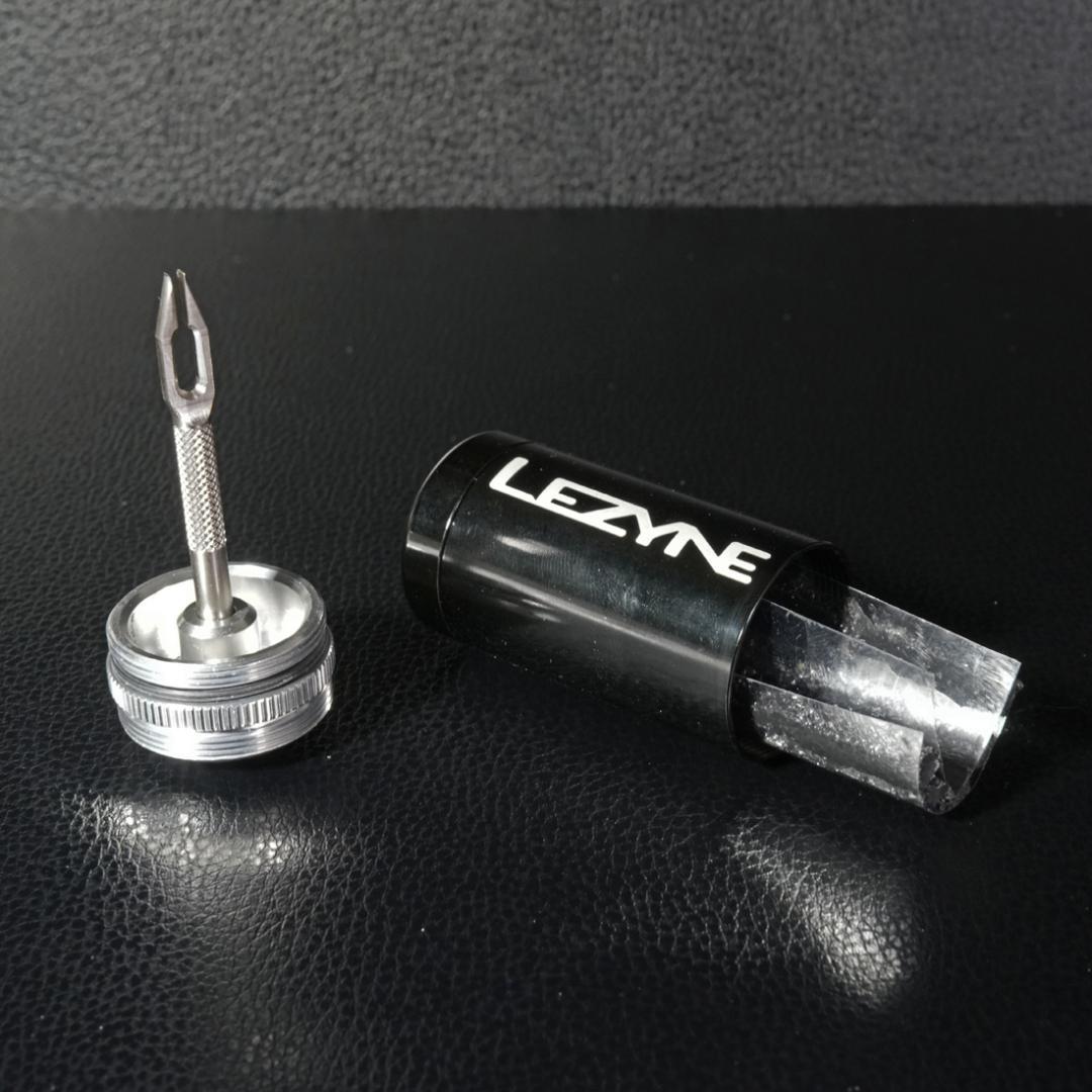 SCHWALBE (シュワルベ) タイヤブースター【新品同様・付属品多数】