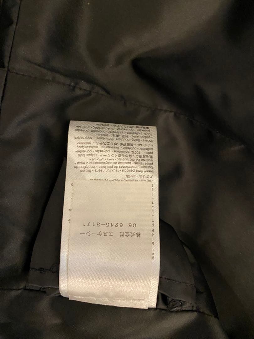 【美品】エリザベッタ・フランキ、デザイン、ダウンコート、定価15万円