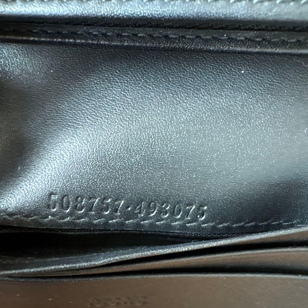 GUCCI GGパターン 二つ折りミニ財布ビー　ハチ