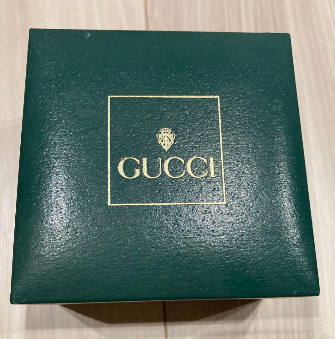 GUCCI チェンジベゼル