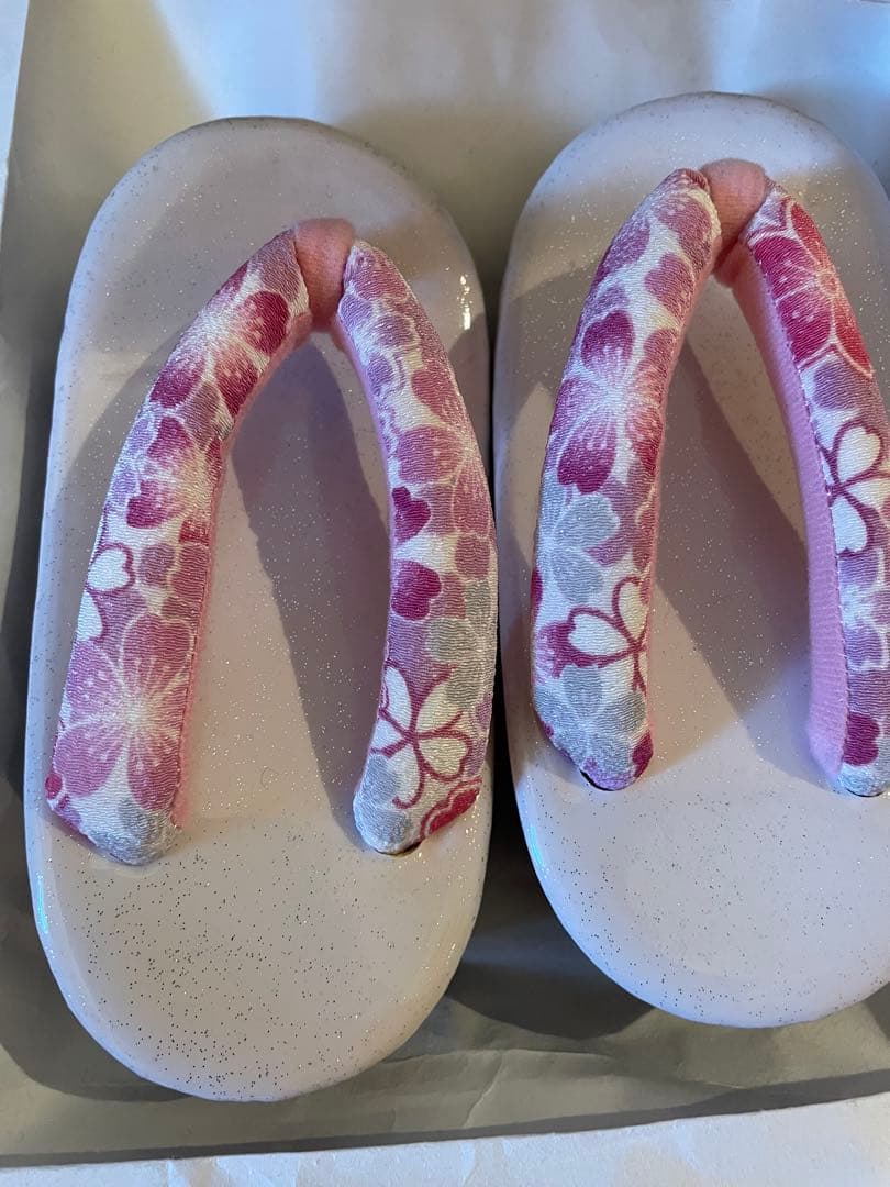 七五三 着物 赤の花柄着物とピンク被布　ワンピースタイプ