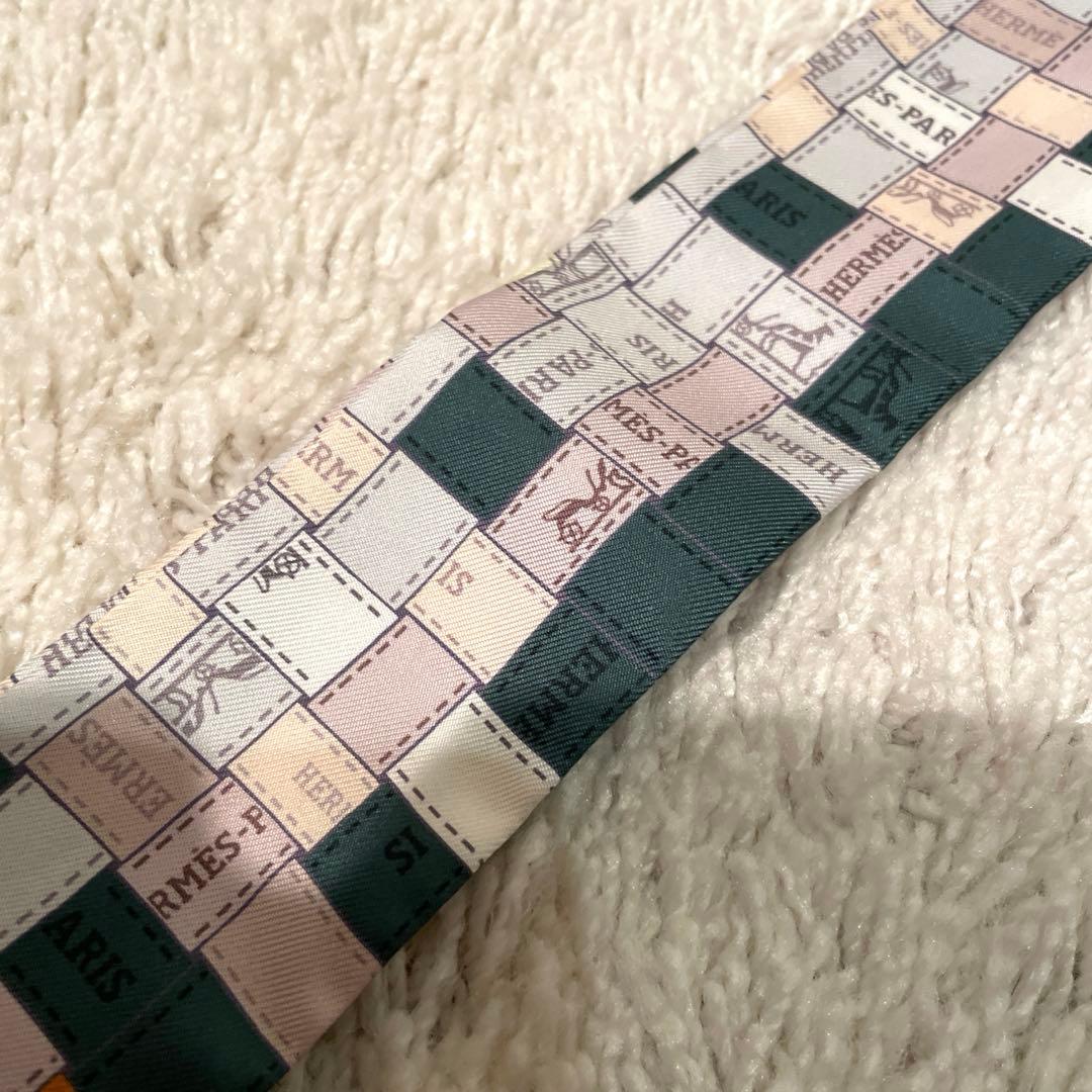 HERMES エルメス　ツイリー　ボルデュック　チェック　カーキ