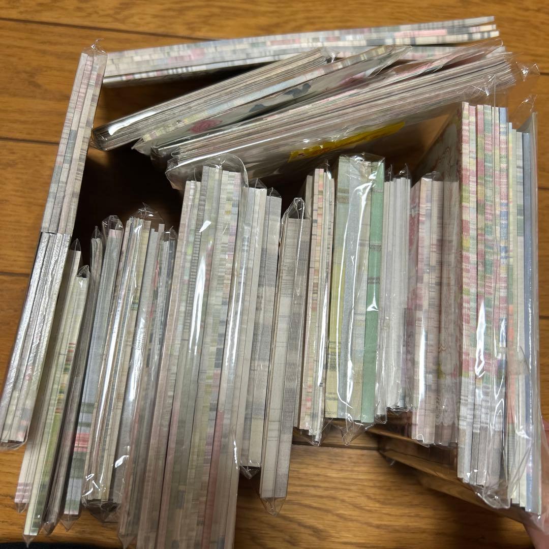 海外メモ　新品とおすそ分け用未使用品中古、多種類大量まとめ売り⭐️花柄多め、人物も