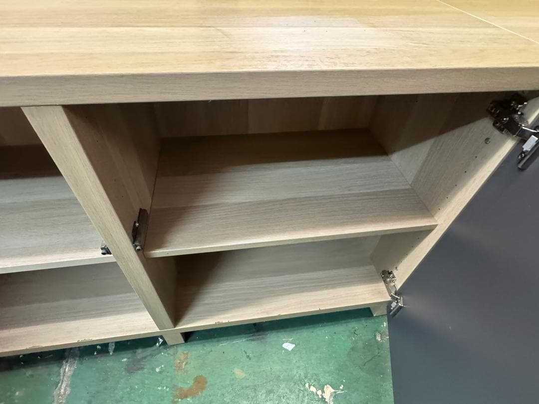 IKEA BESTÅ ベストー 壁取り付け式キャビネットコンビネーション