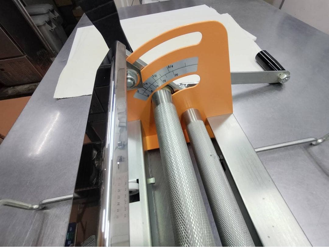 吉田菓子道具店　リバースパイローラー　パイシーター