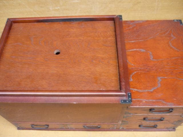 長火鉢　ケヤキ材　美品　肉厚銅板の落とし　天板蓋付き