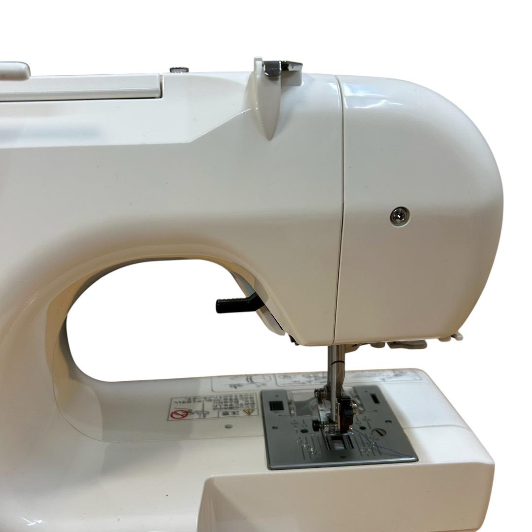 ジャノメ コンパクト電子ミシン N-788WT ロックカッター内蔵 バッグ付き