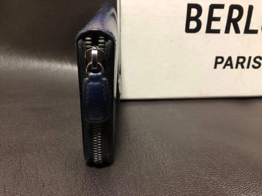 ☆美品☆ベルルッティ イタウバ　長財布　ダークブルー　　ゴールデンパティーヌ