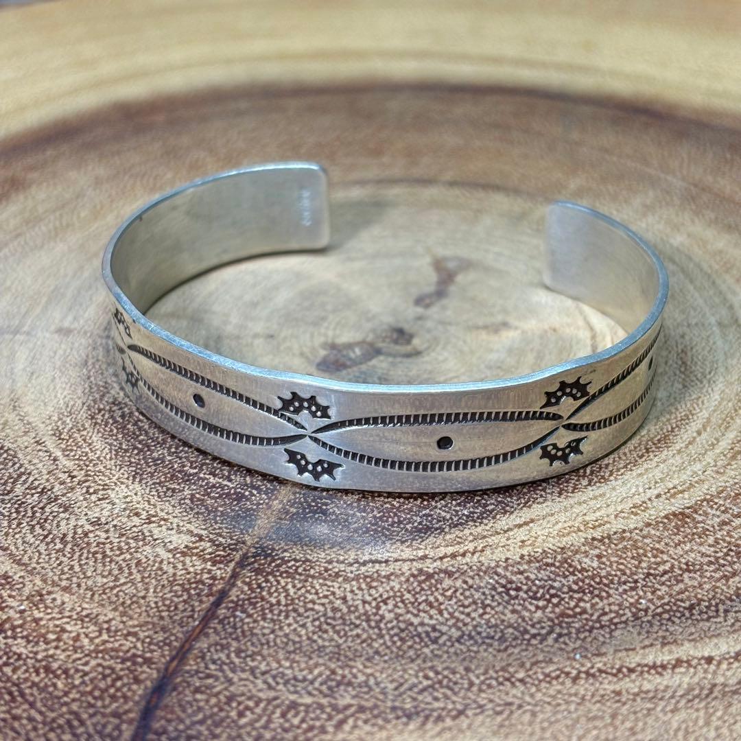 【NAVAJO】 ナバホ シルバー バングル メンズ