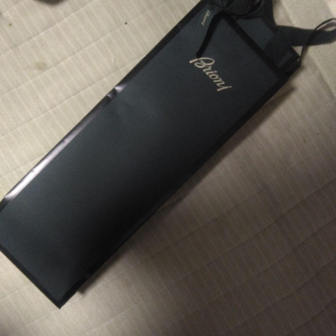 ss54000円の品　新品未使用　箱、ショッパー付き　Brioni