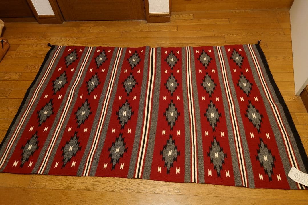 ナバホ族 ヴィンテージ ラグマット 「本物 」デッドストック品