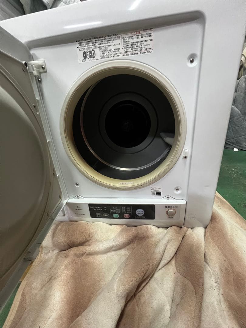 HITACHI 電気衣類乾燥機 DE-N60WV 6.0kg 2021年製