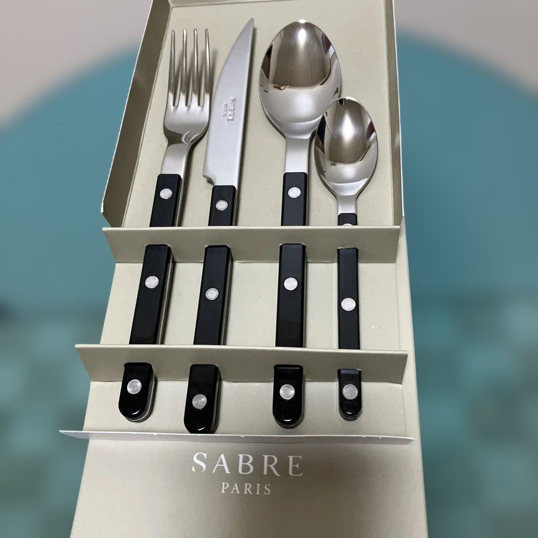 新品未使用　サーブルSABREカトラリー　1セット　ブラック