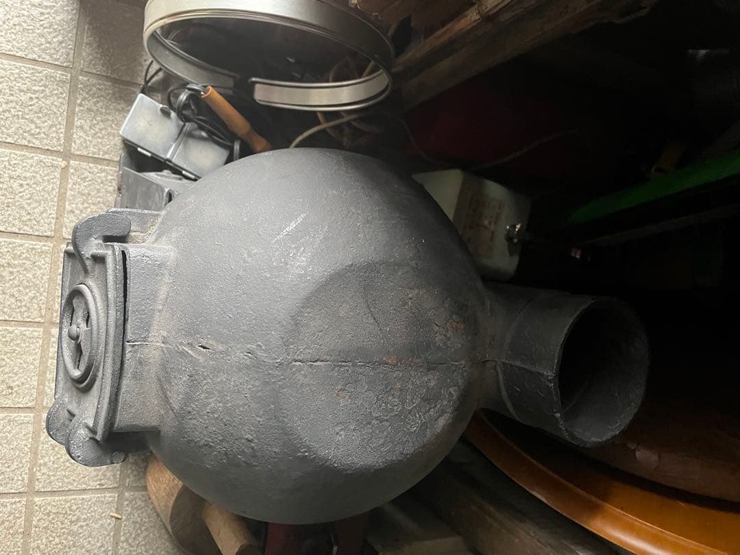 haruです レトロ国鉄ダルマストーブ、 レトロダルマストーブ