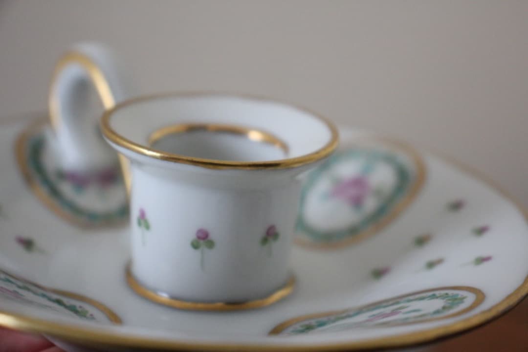 陶磁器製　金彩花柄　ハンドペイント　チャンバースティックキャンドルホルダー　ペア