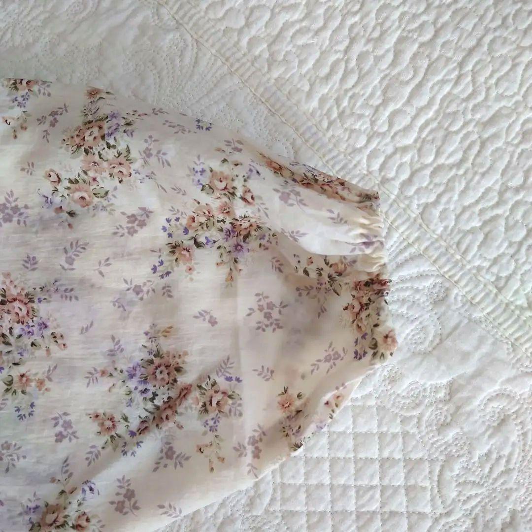 サエラ アキアカネ 割烹着