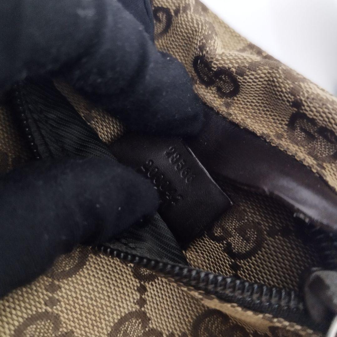 美品☆　グッチ　GGキャンバス　ボディバッグ　ウエストポーチ　ショルダーバッグ