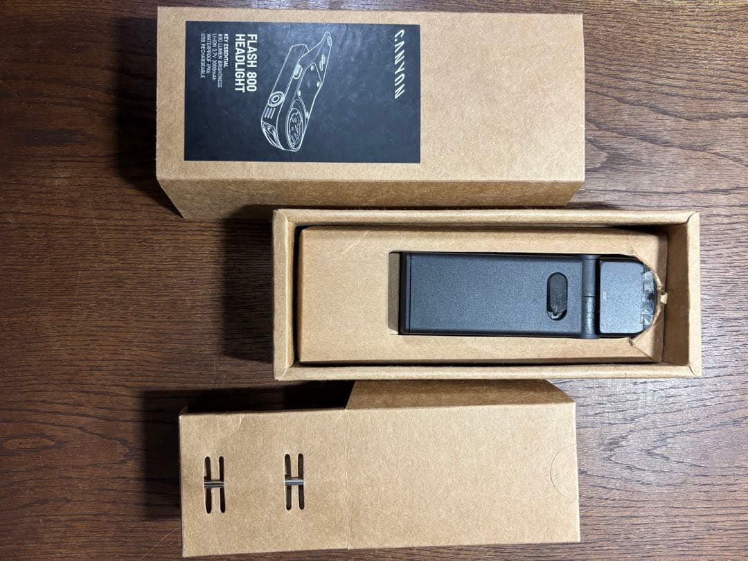 CANYON FLASH 800 / キャニオン サイコン マウント ライト一体