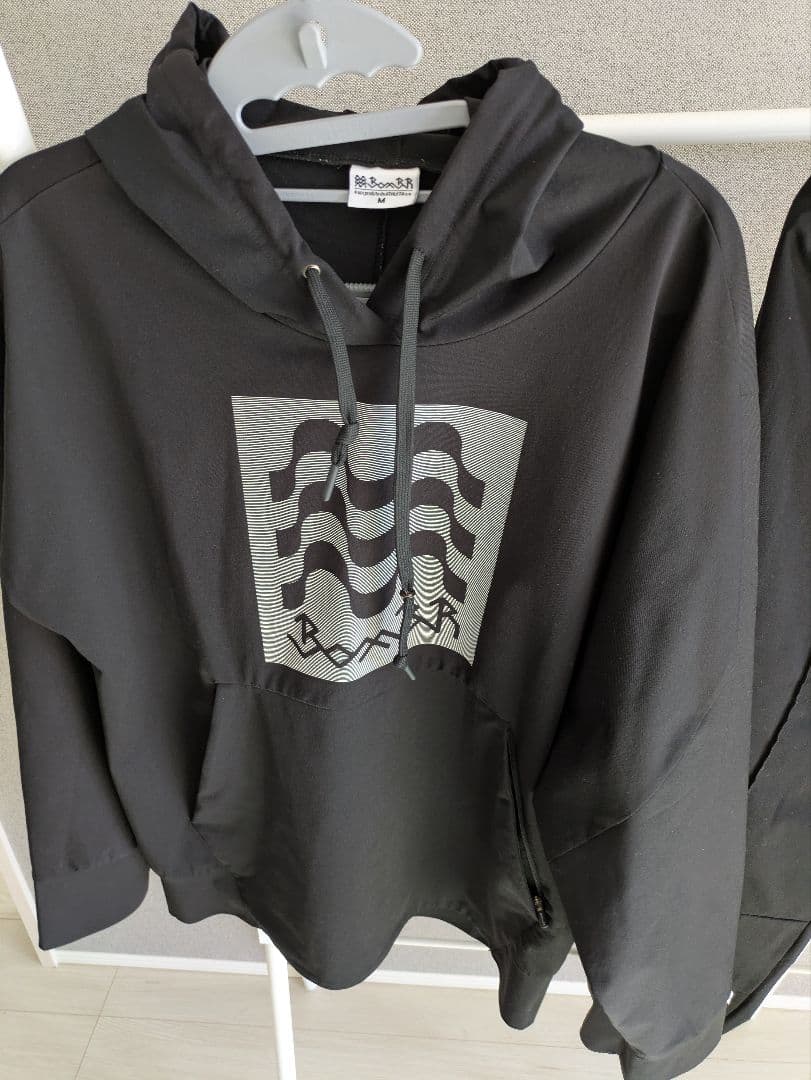 bombr M ブラック フード付きジャージ上下