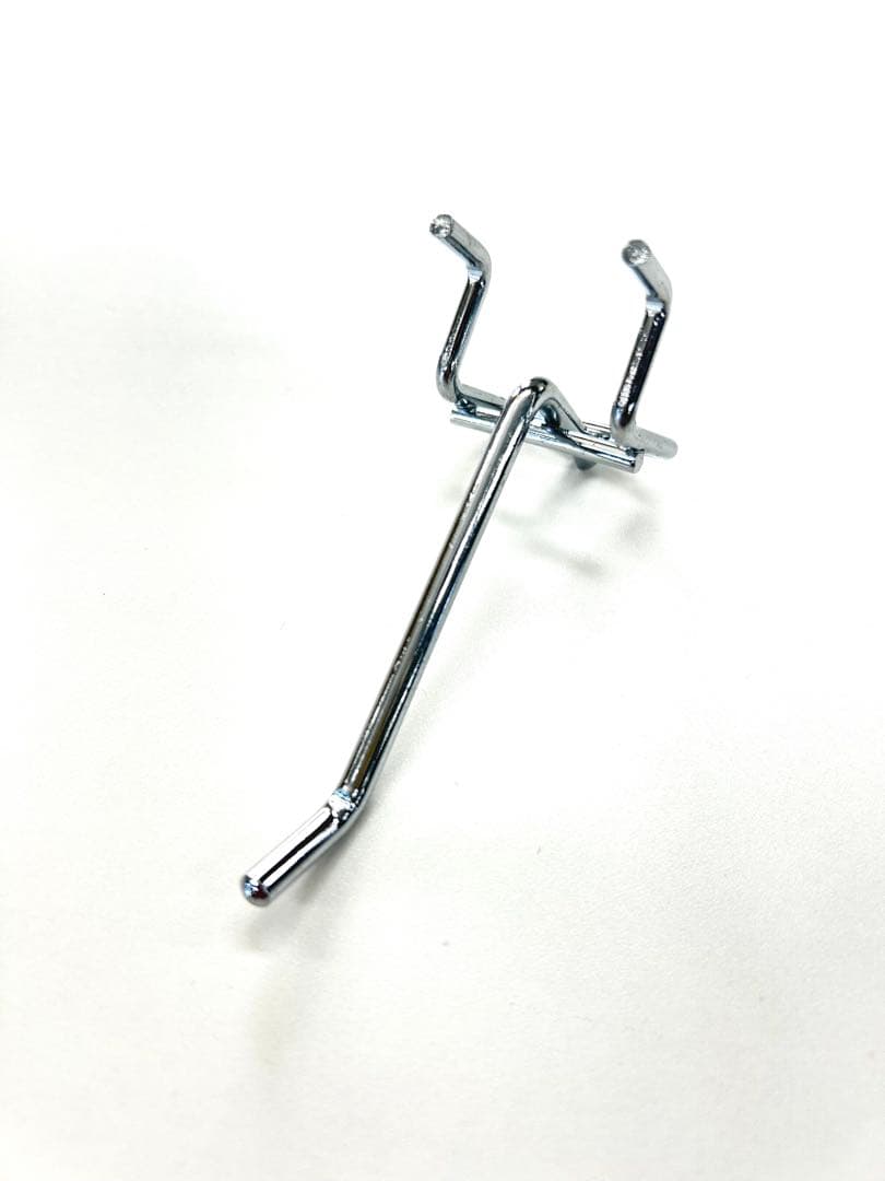 【美品】 卓上 4面回転 有孔パネル アクセサリースタンド 30本フック付き