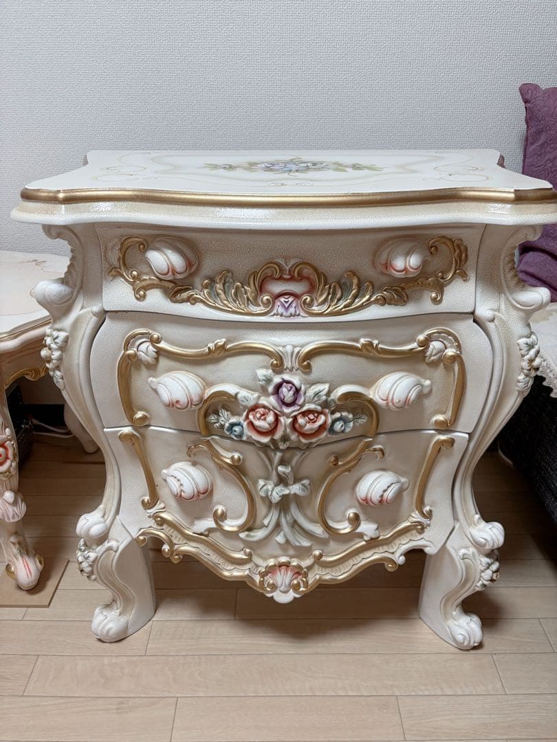 ロココ調　サイドテーブル チェスト アンティーク　猫脚 姫家具