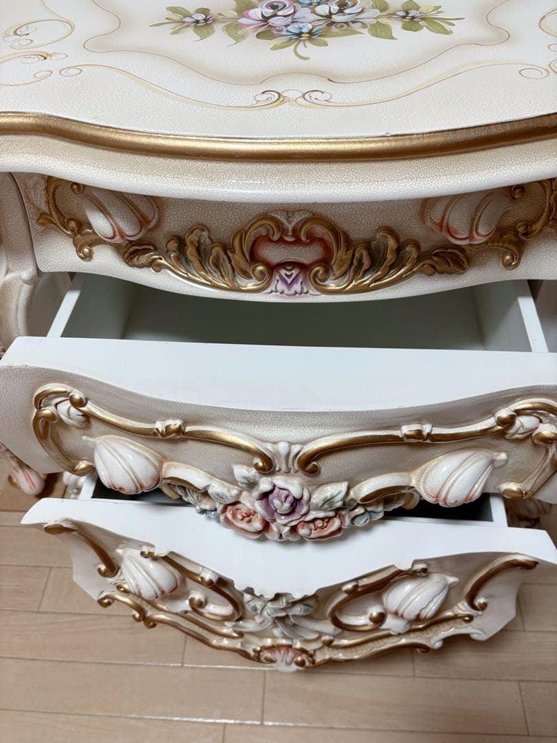 ロココ調　サイドテーブル チェスト アンティーク　猫脚 姫家具