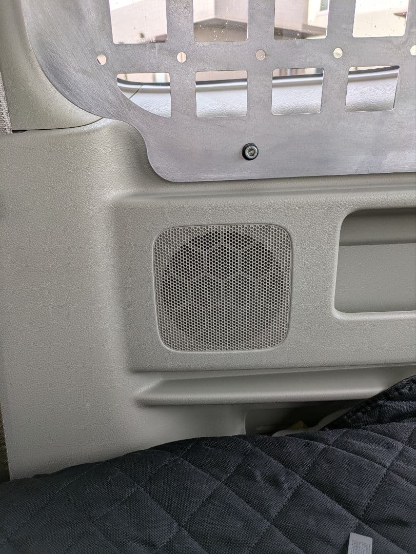 エブリィワゴン 3BA-DA17ｗインナーメッシュパネル　取り付け確認用中古品