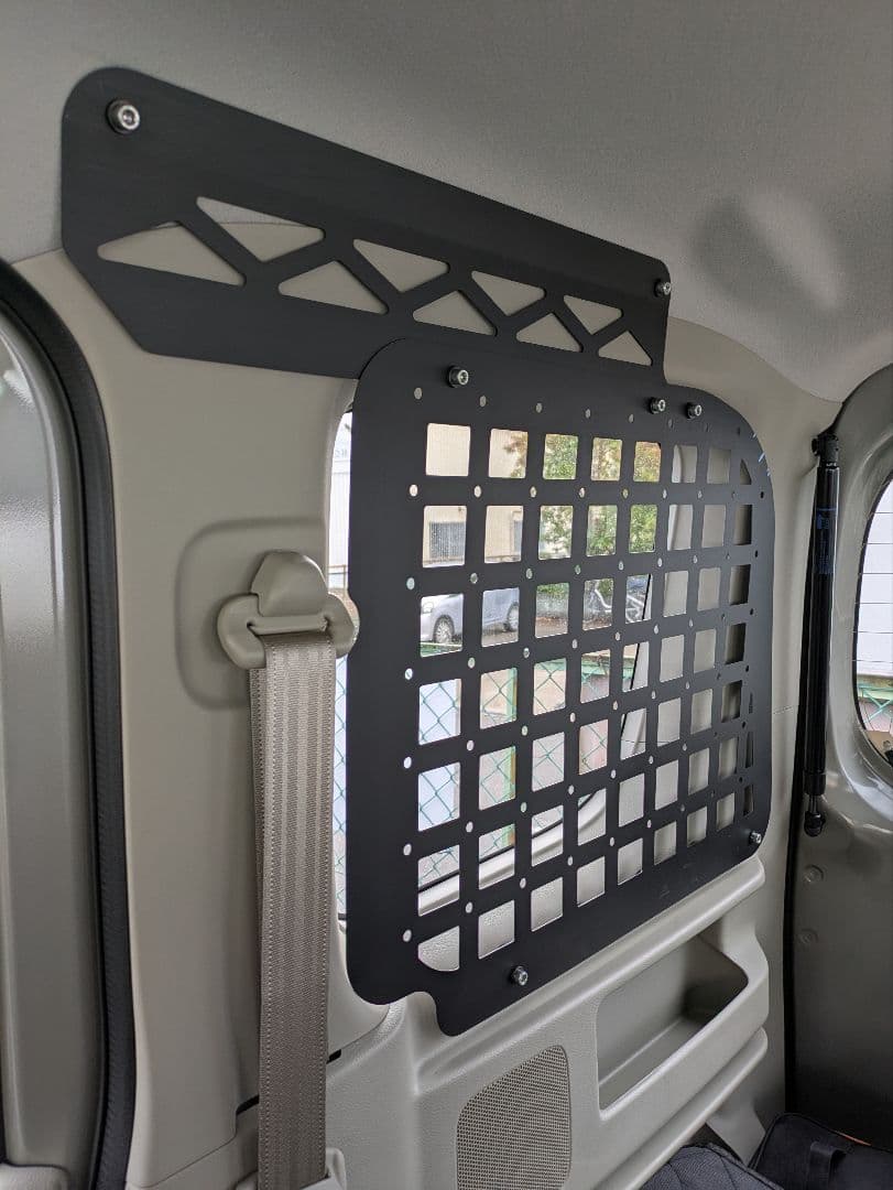 エブリィワゴン 3BA-DA17ｗインナーメッシュパネル　取り付け確認用中古品