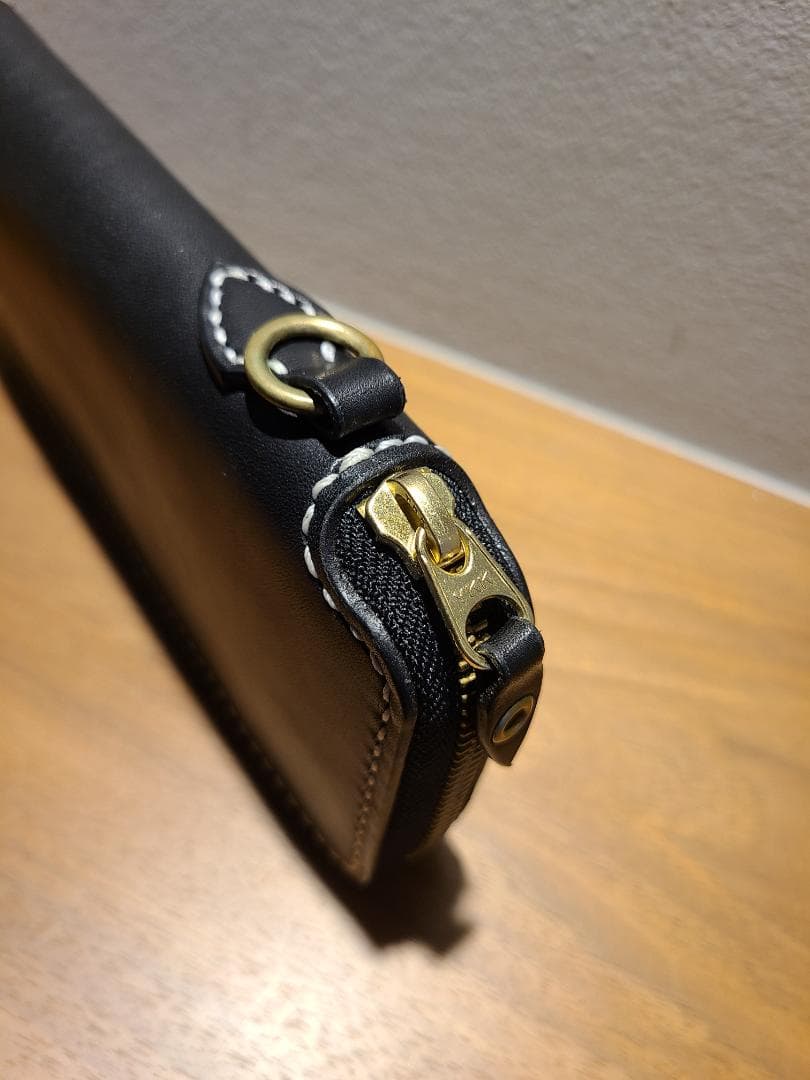 栃木レザー　ラウンドジップロングウォレット(ブラック)