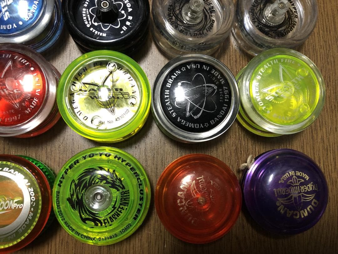 ハイパーヨーヨー35個セット　ケース付き