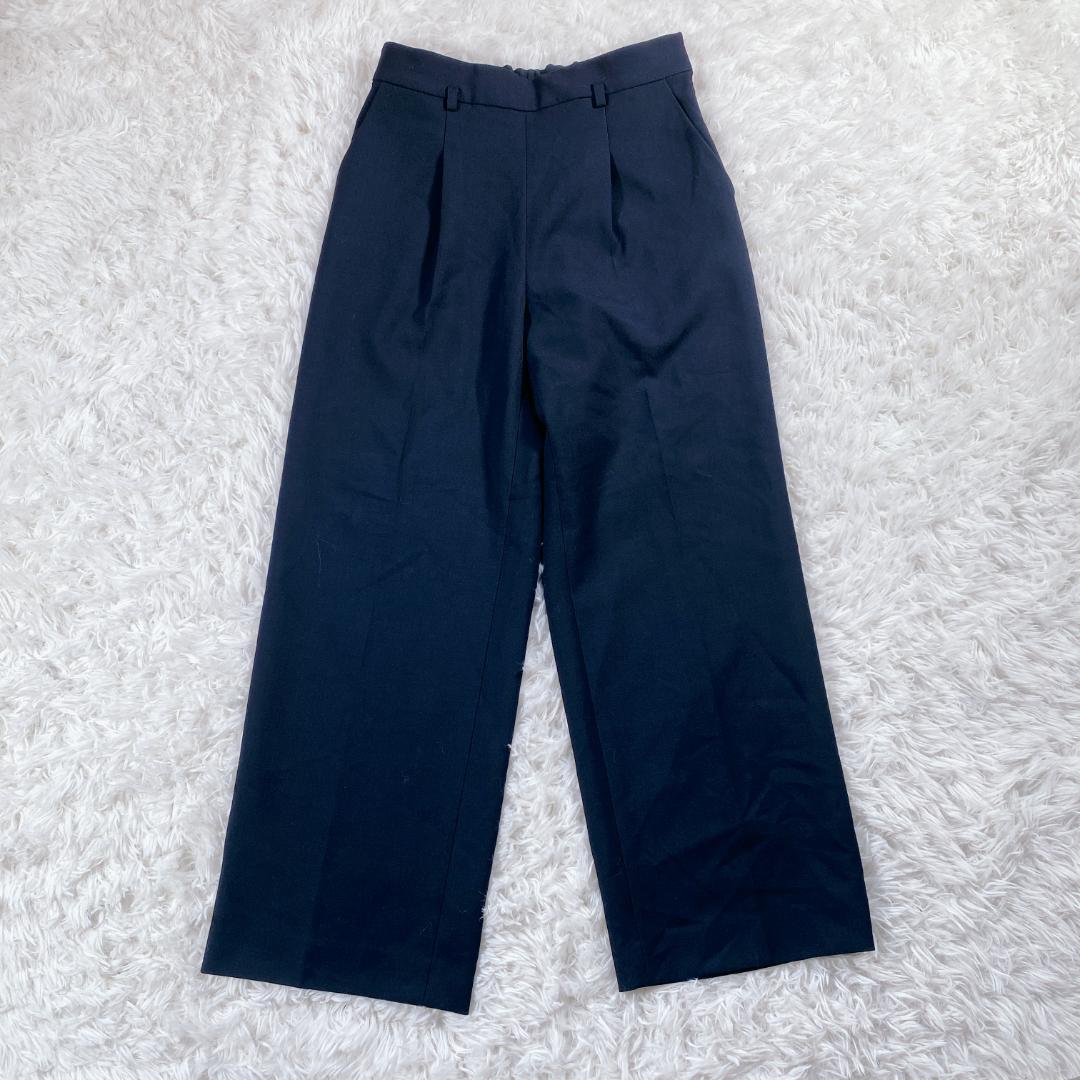 美品 グリーンレーベルリラクシング ノーカラーレディース スーツ 2ピース