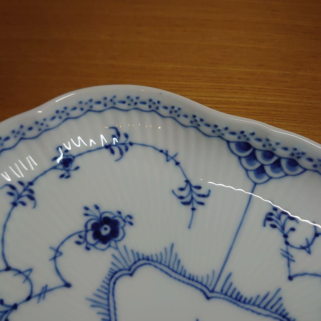 ロイヤルコペンハーゲン　ブルーフルーテッドハーフレース　三角ディッシュ