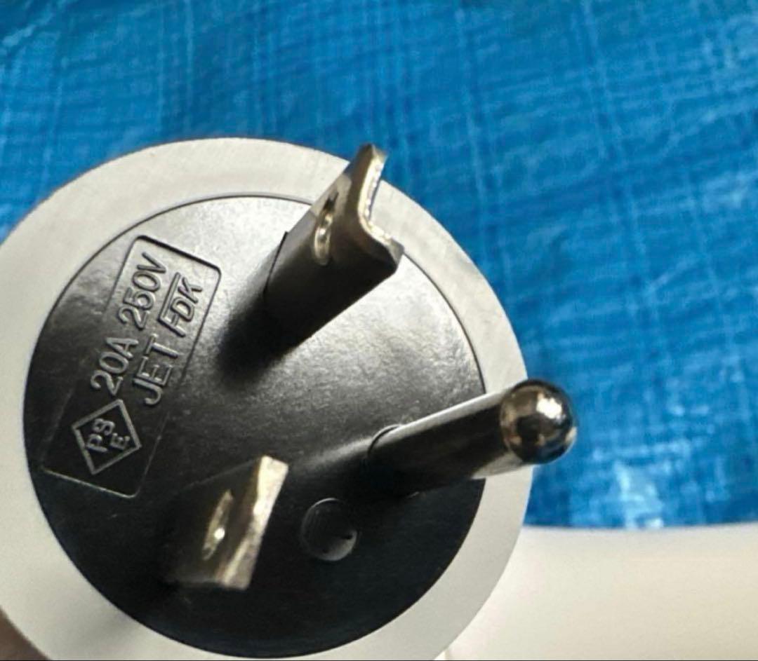 【新品】未使用 最新型番 リーフ 充電ケーブル　 6WX0A