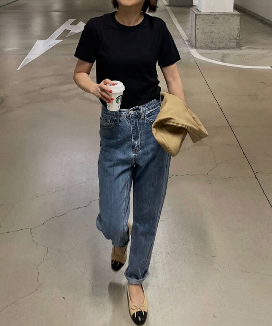 【新品、未使用】ok.soon ハイウエストテーパードデニム