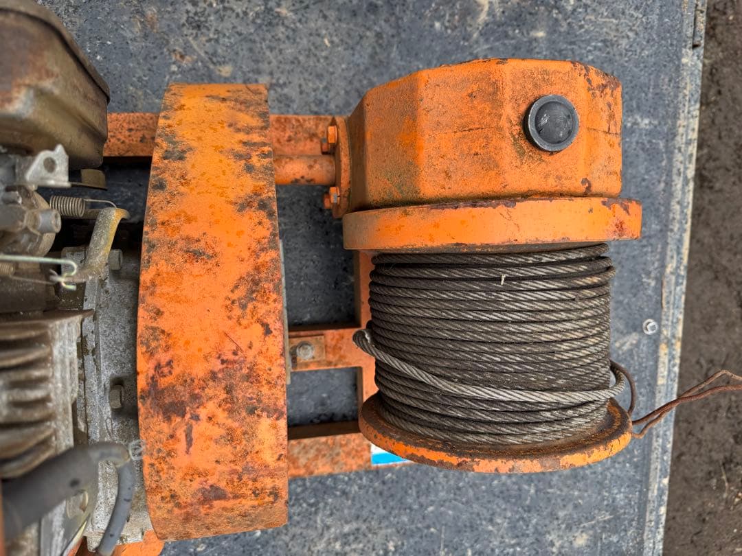 クボタジィーゼル運搬車　セル付　ワキタ林業ウインチセット