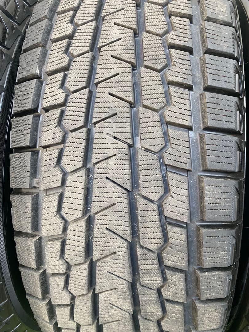 走行1000㌔！YOKOHAMA 265/65R18 ICEGUARD
