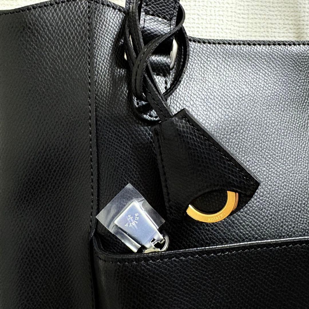 新品⬛︎aniary⬛︎レザートートバッグ⬛︎キーリング⬛︎ブラック⬛︎ビジネス⬛︎底鋲
