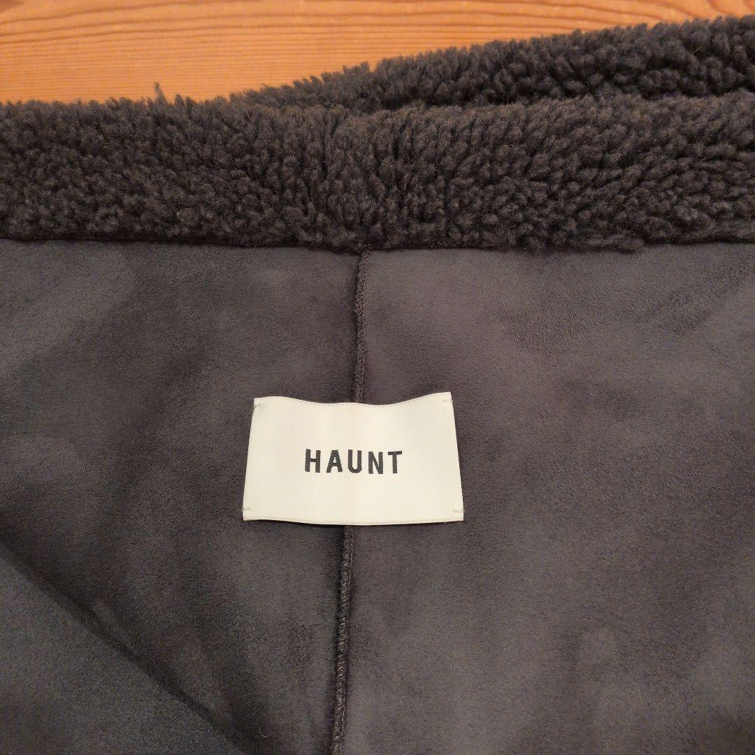 美品✨✨HAUNT SHORT BOA STOLE DARK GREY