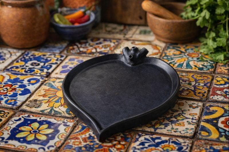 ハート型 メキシコ 黒陶器 皿 ハンドメイド コラソン Corrazon