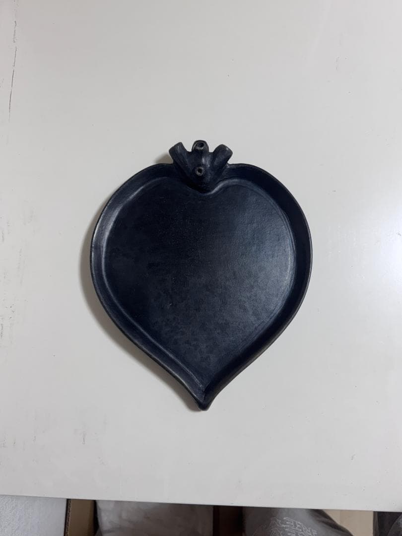 ハート型 メキシコ 黒陶器 皿 ハンドメイド コラソン Corrazon