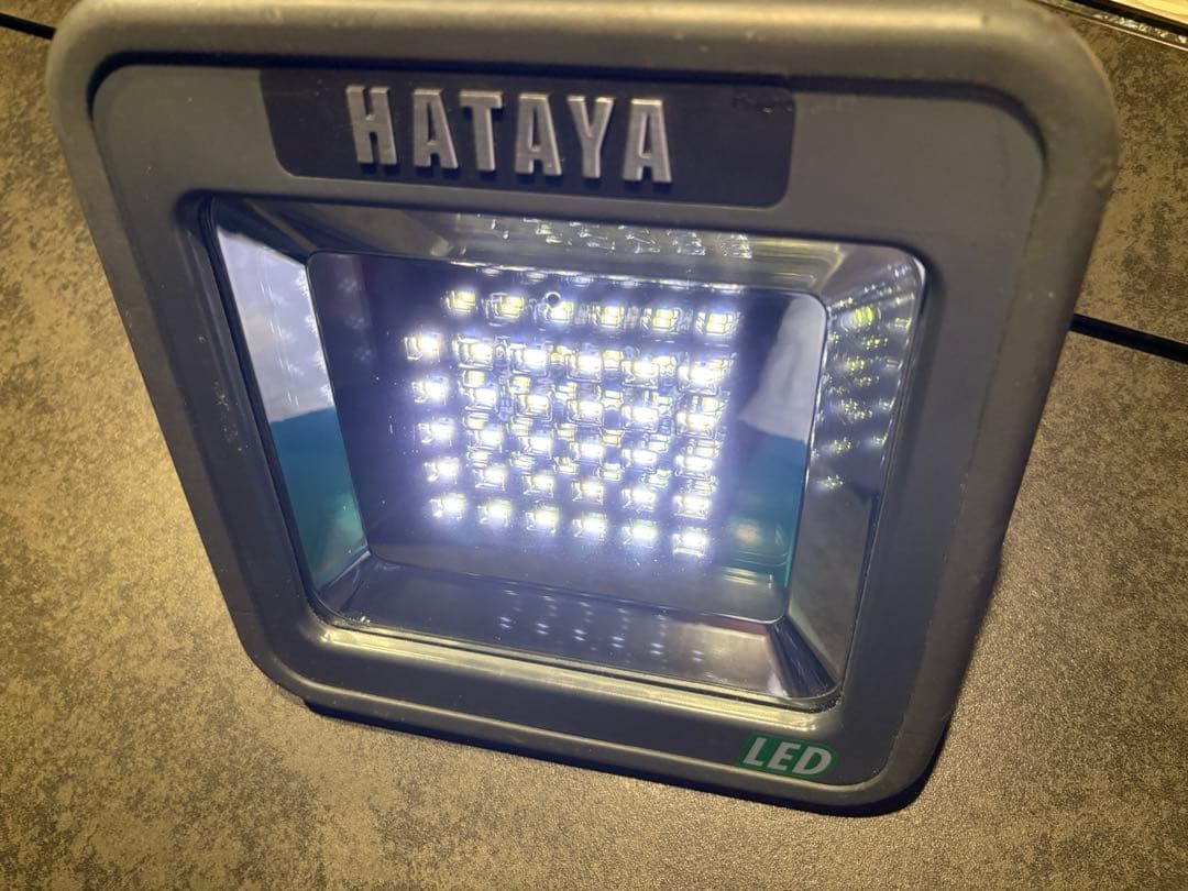 HATAYA☆屋外用充電式LEDライト（7.4V/13200mAh）8時間点灯