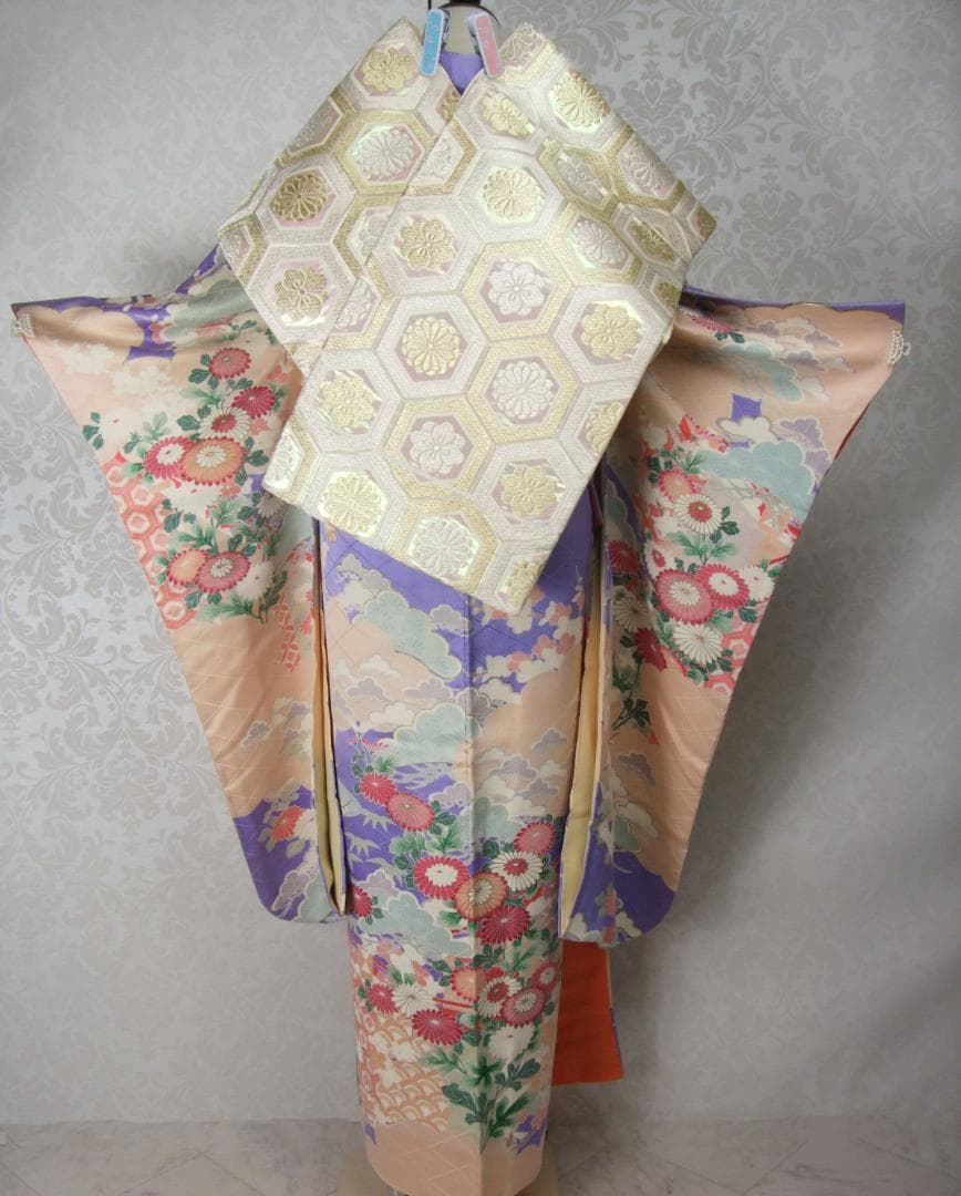 パステル古典柄/ぼかし染め/金駒刺繍/振袖フルセット　ｍ61白　成人式