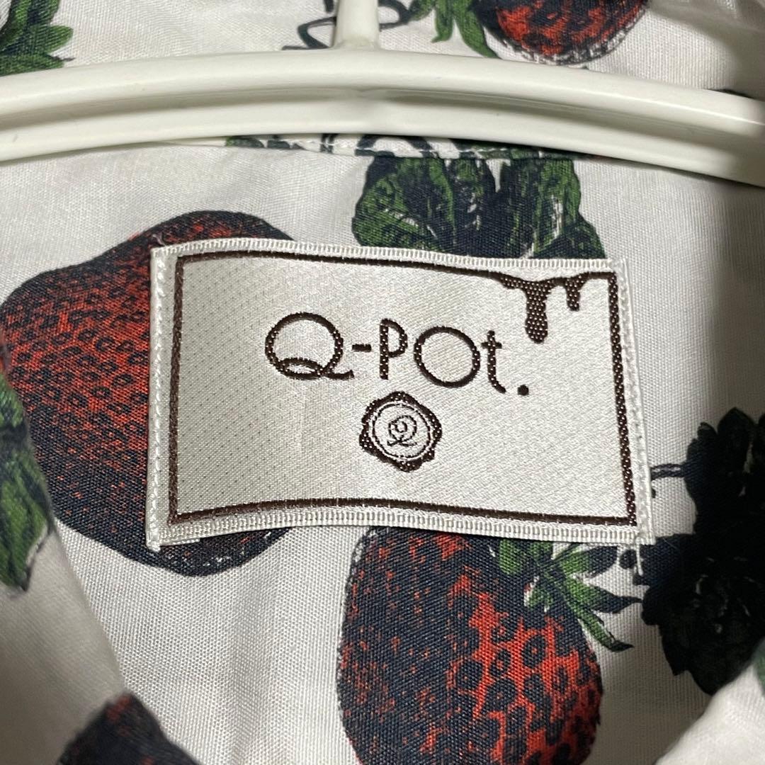 【Q-pot.】キューポット ストロベリーフィールド 総柄 半袖シャツ 苺