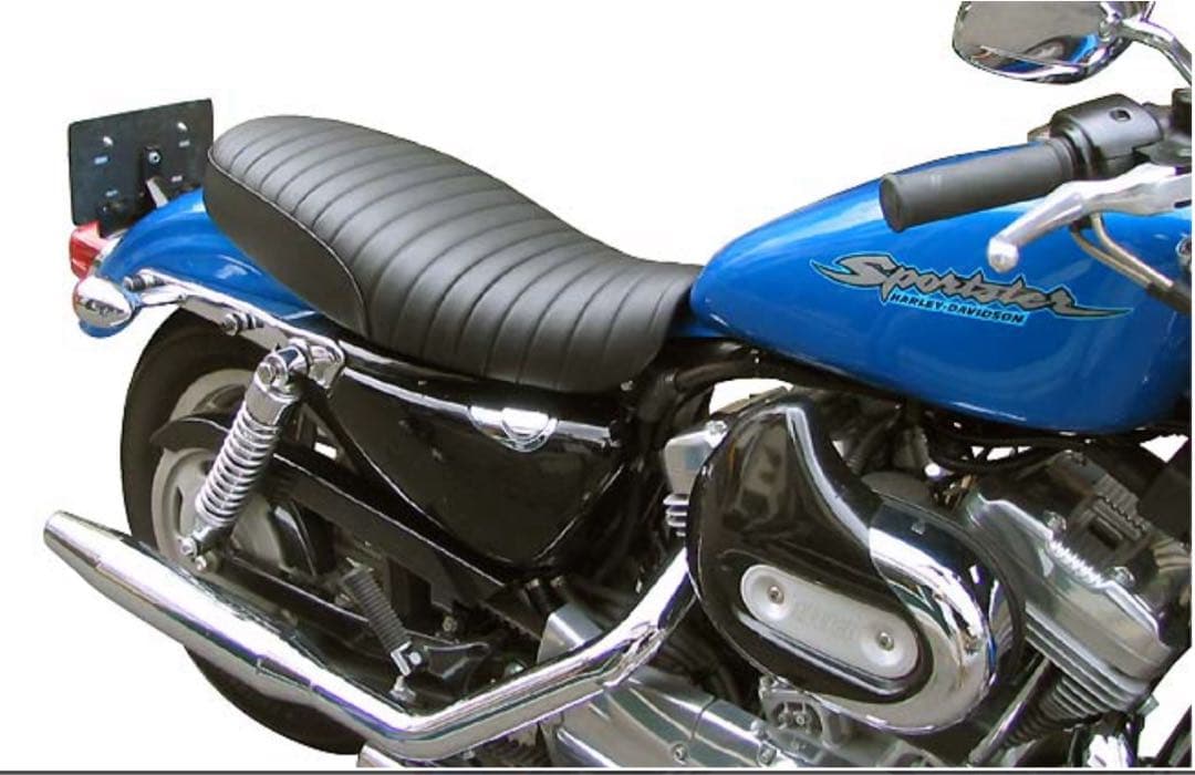 K&H スポーツスター用　ダブルシート　シルバーパイピング　04〜